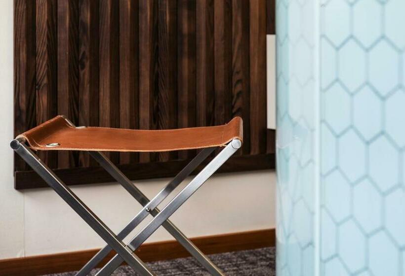 غرفة أساسية فردية, Best Western And