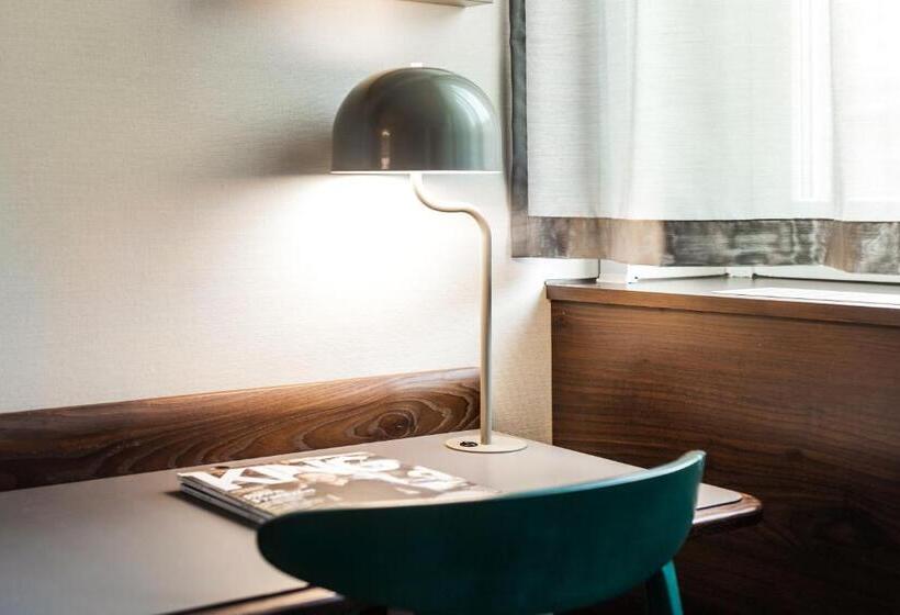 غرفة قياسية, Best Western And