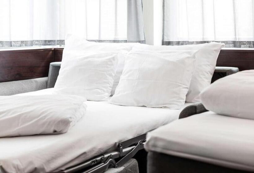 غرفة عائلية, Best Western And