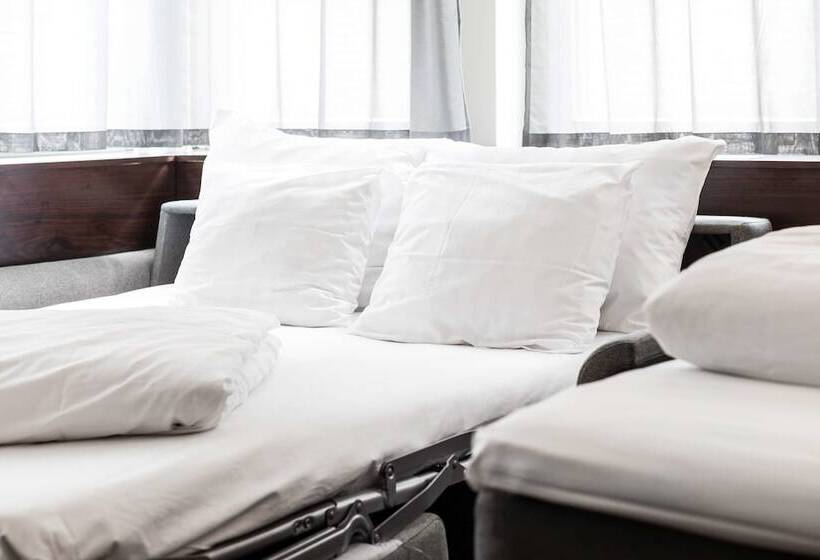 패밀리 룸, Best Western And
