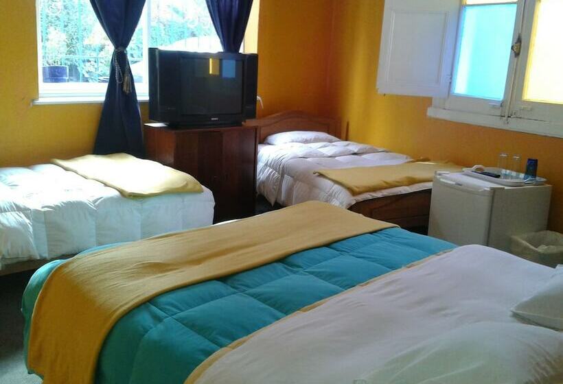 اتاق استاندارد چهار تخته, Hostal Gagliardohouse