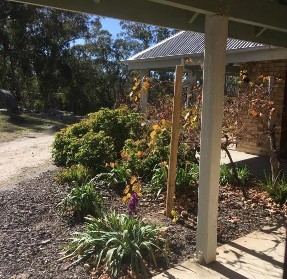 דירת חדר נוף לגינה, Girraween Country Inn