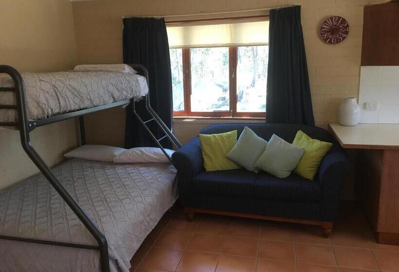 דירת חדר נוף לגינה, Girraween Country Inn