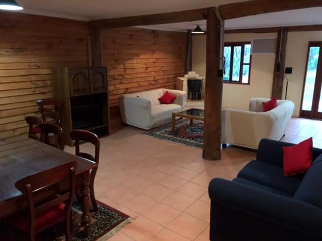 בקתת חדר, Girraween Country Inn