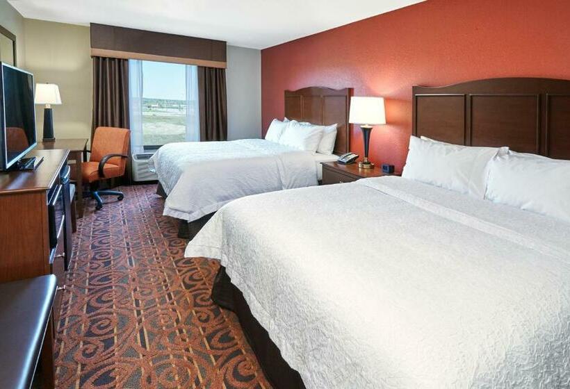 اتاق استاندارد, Hampton Inn & Suites Milwaukee/franklin