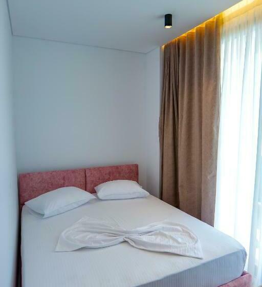 Triple Room Sea View, Havana