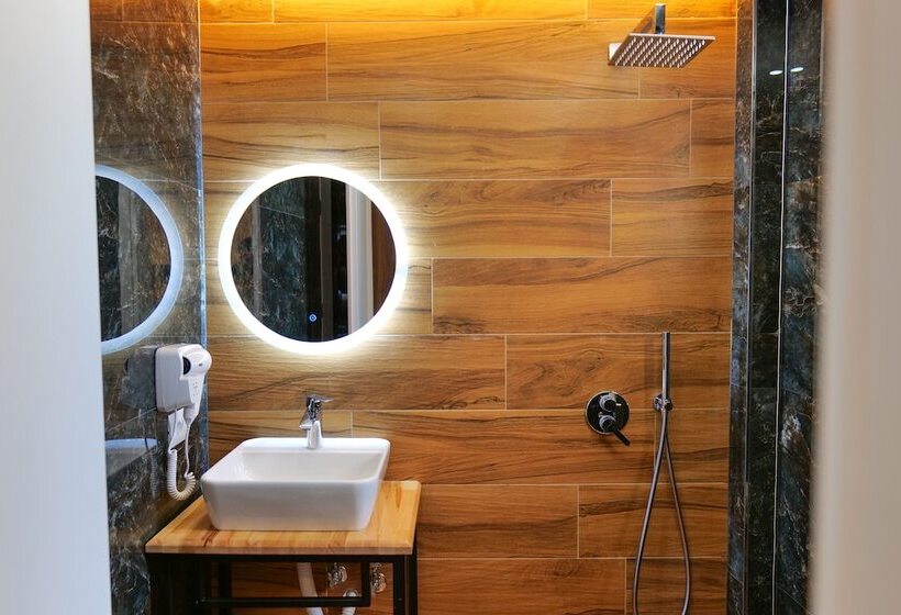 Triple Room Sea View, Havana