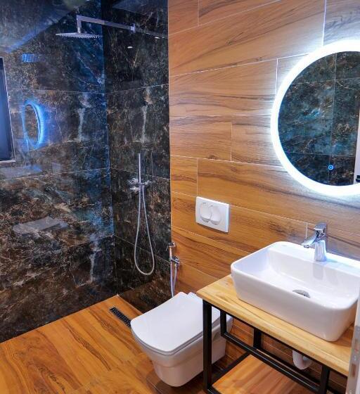 キングサイズベッドのスタンダードルーム, Havana