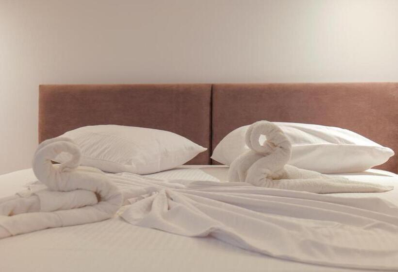 キングサイズベッドのスタンダードルーム, Havana