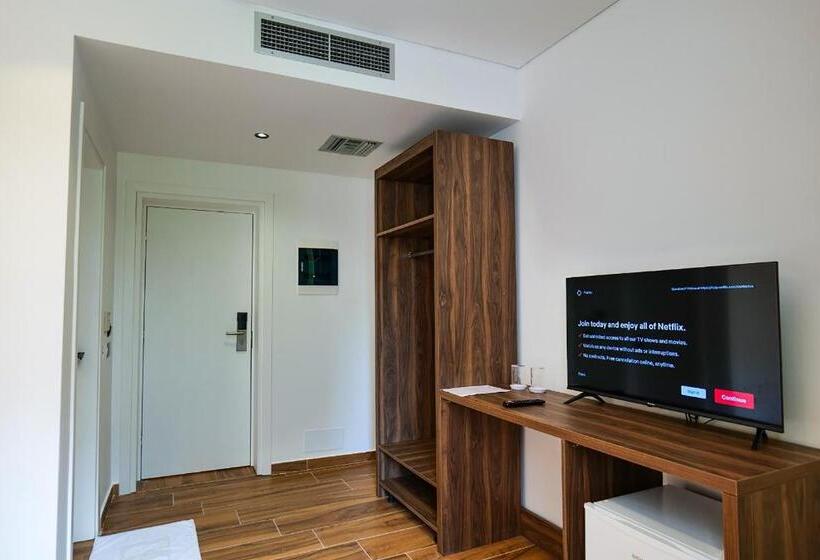 スタンダードトリプルルーム, Havana