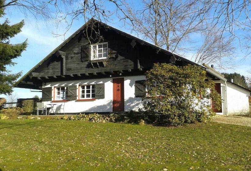 Шале 1 Спальня, Hôtel/restaurant à La Ferme