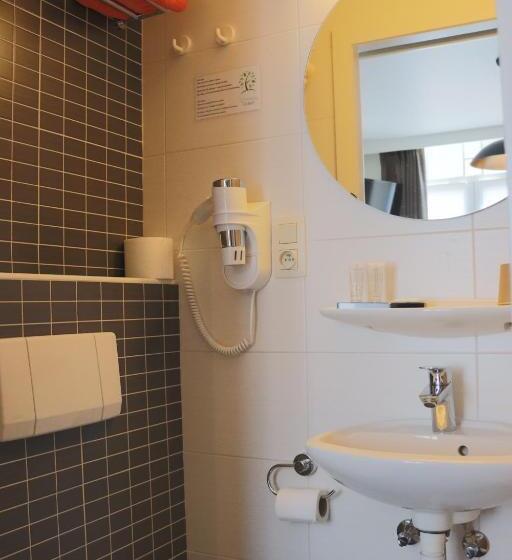 Номер Basic, Kristoffel   Ontbijt Inbegrepen