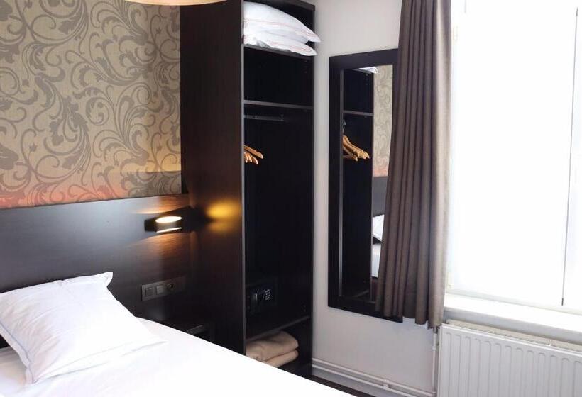 Номер Basic, Kristoffel   Ontbijt Inbegrepen