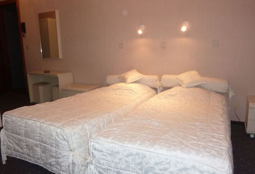 Семейный Номер, Kristoffel   Ontbijt Inbegrepen