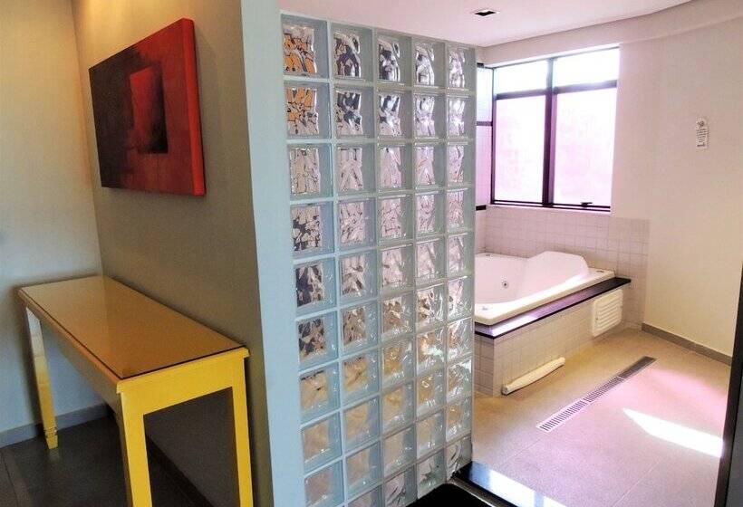 스위트, Mondrian Suite