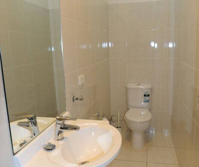 Семейный Номер Economy, Norwood House Motel & Receptions