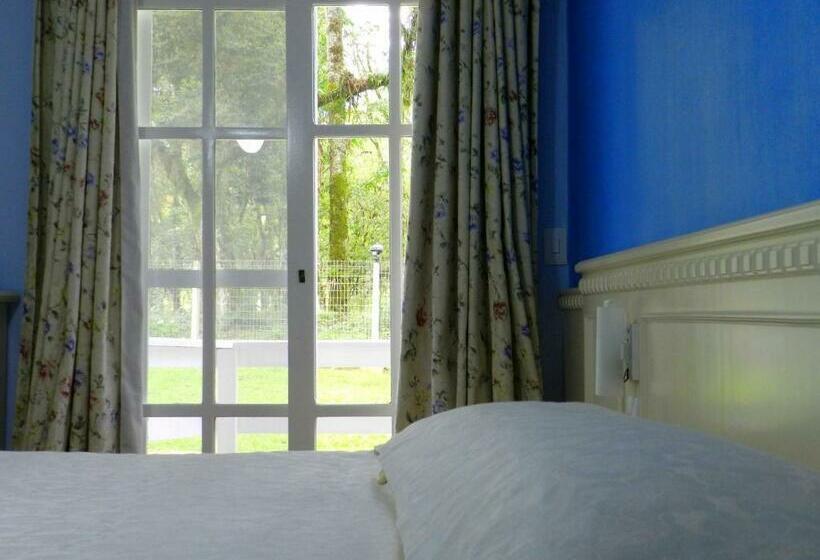 스탠다드 룸, Pousada Jardim Azul