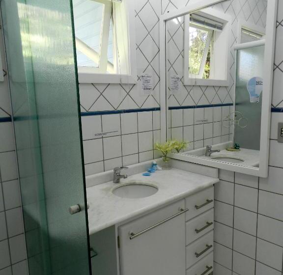 디럭스 룸, Pousada Jardim Azul