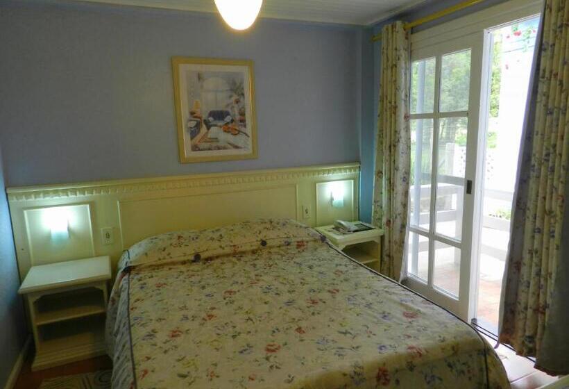 패밀리 스위트, Pousada Jardim Azul