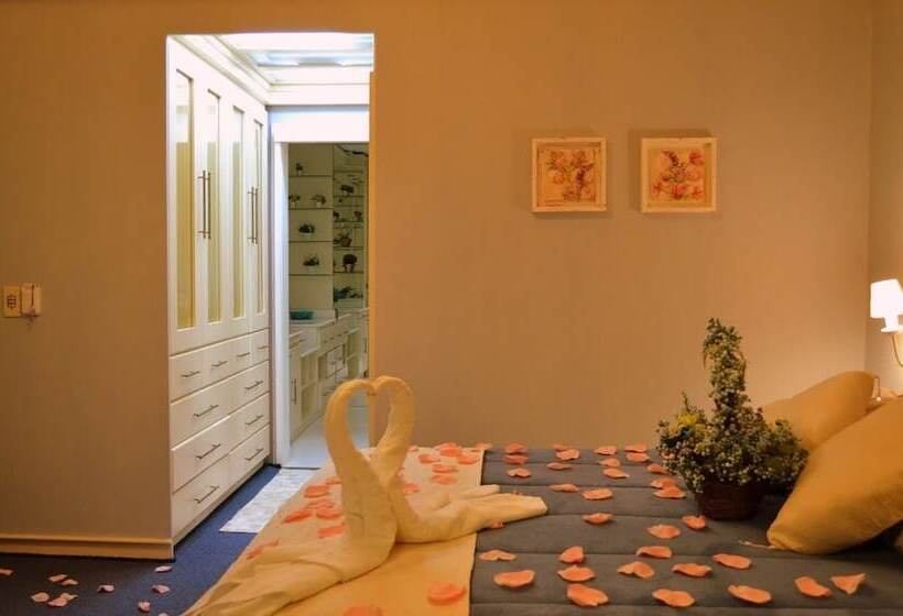 디럭스 스위트, Pousada Jardim Azul