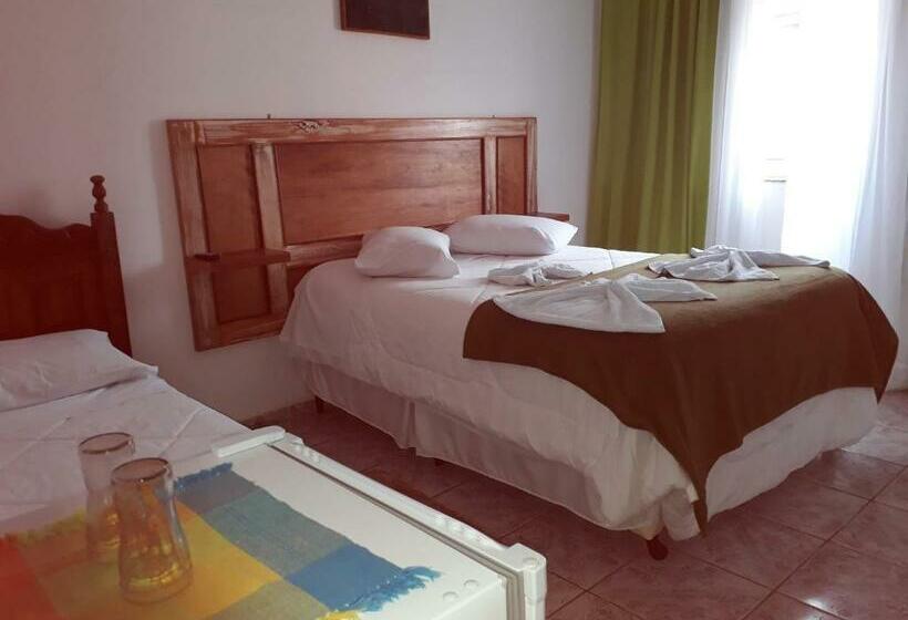 غرفة قياسية ثلاثية, Pouso Mariazinha