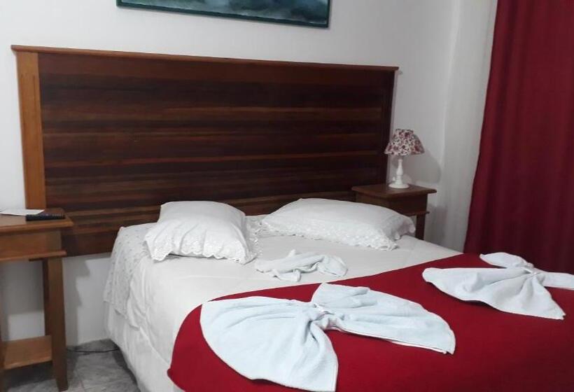 جناح, Pouso Mariazinha