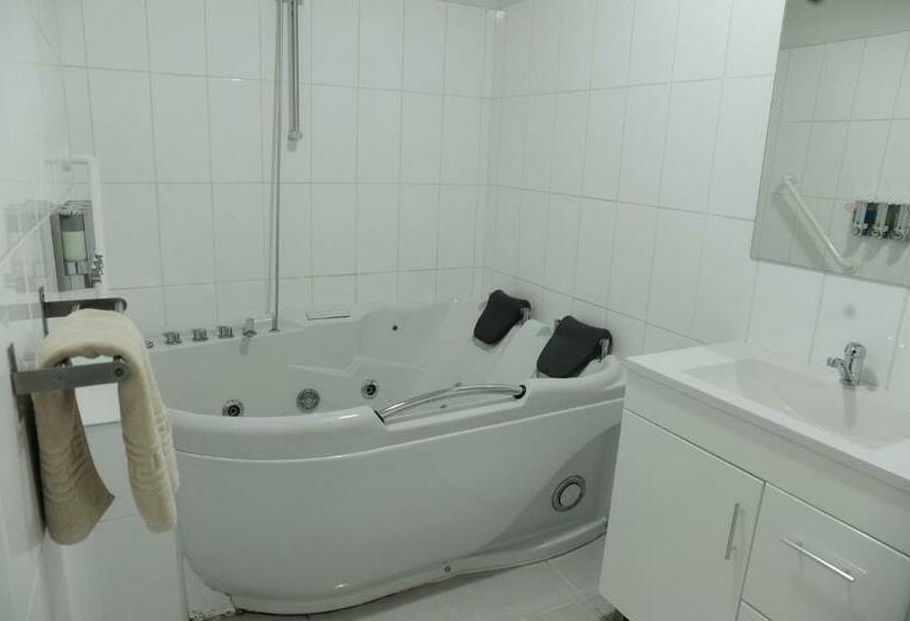 Стандартный Номер Кровать Кинг, Norwood House Motel & Receptions