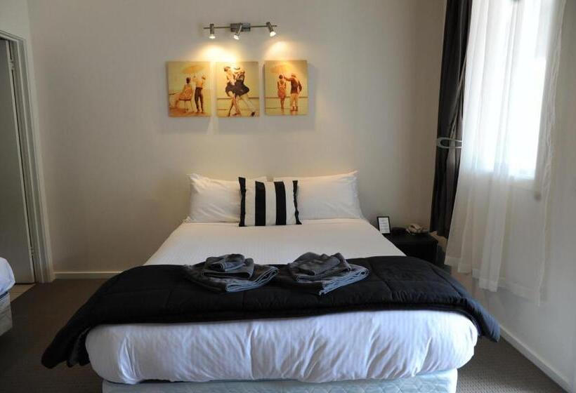 Семейный Номер Economy, Norwood House Motel & Receptions