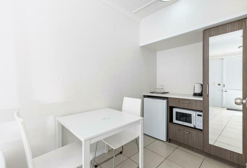 带大床的标准间, Surf Beach Motel Coffs