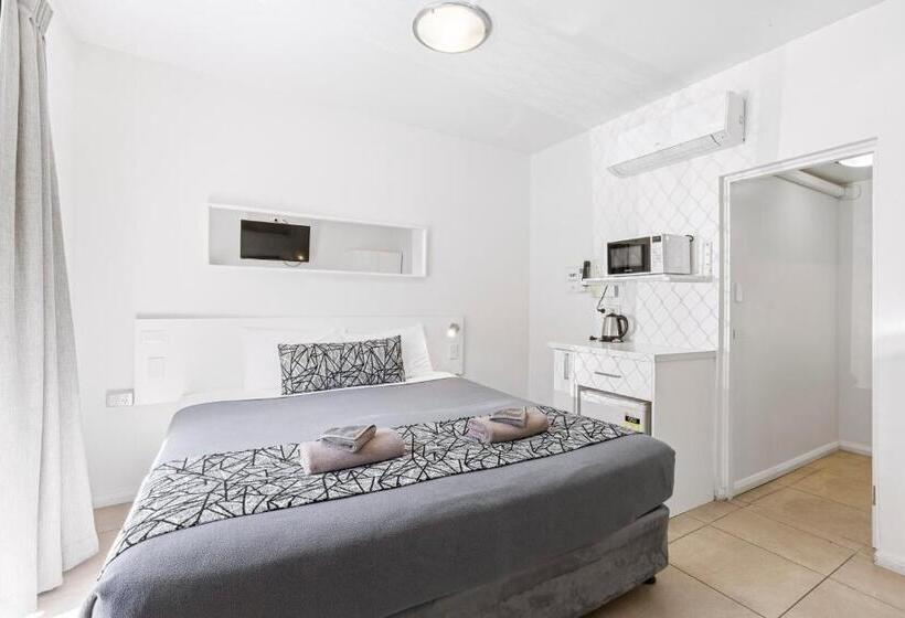 基本间, Surf Beach Motel Coffs