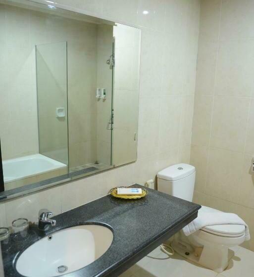 Номер Deluxe, 88 Jember By Wh
