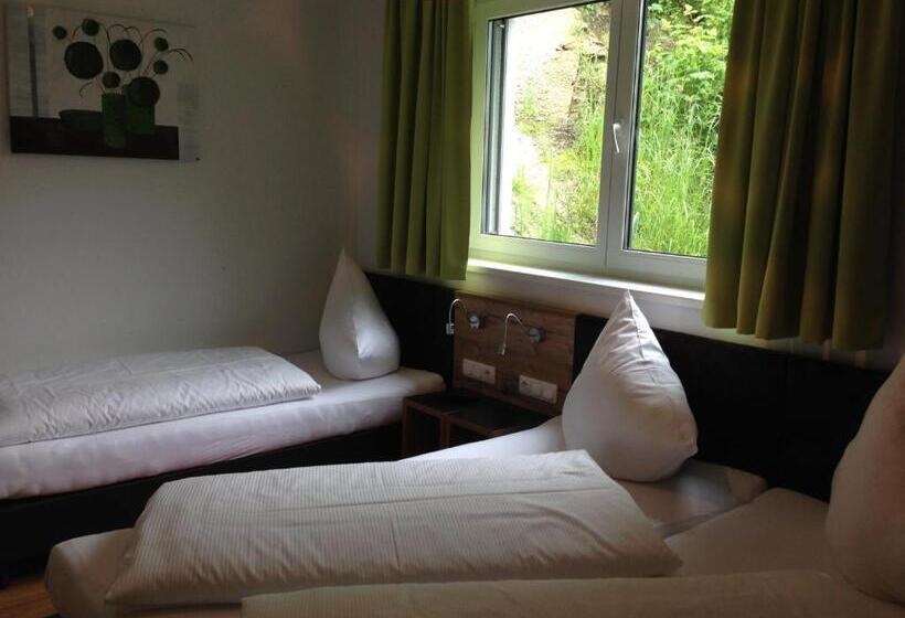 آپارتمان 1 خوابه, Alpenblick