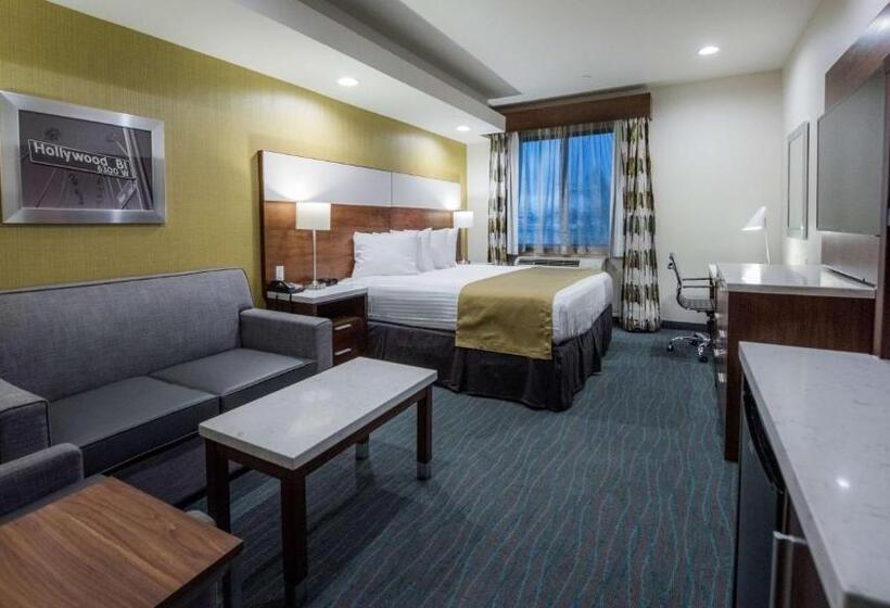 غرفة قياسية سرير كينج لذوى الإحتياجات الخاصة, Best Western Plus Gardena Los Angeles Inn & Suites