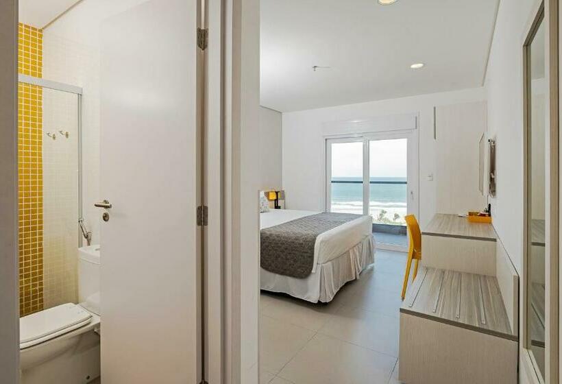 غرفة قياسية ثلاثية, Candeias Guarujá