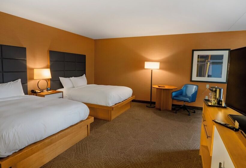 Suite Junior, Doubletree By Hilton Hotel Niagara Falls New York