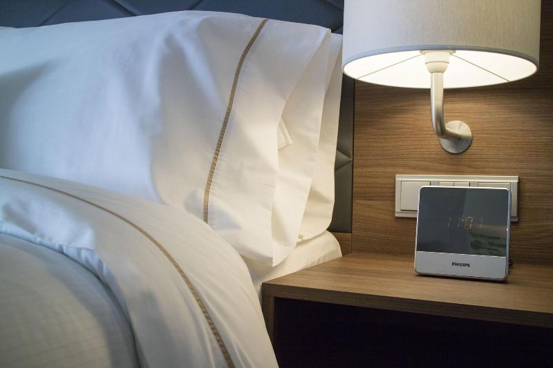 سوئیت با تخت بزرگ, Element Amsterdam