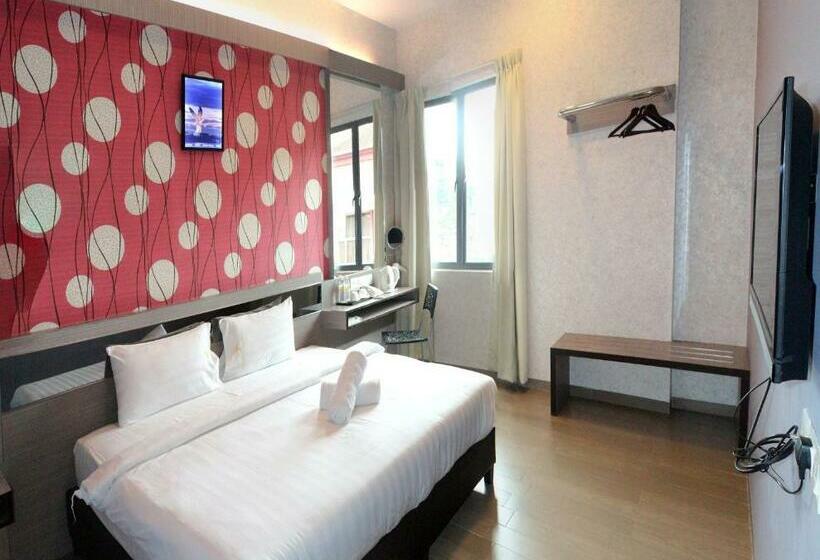 Номер Deluxe Кровать Кинг, Golden View Nilai
