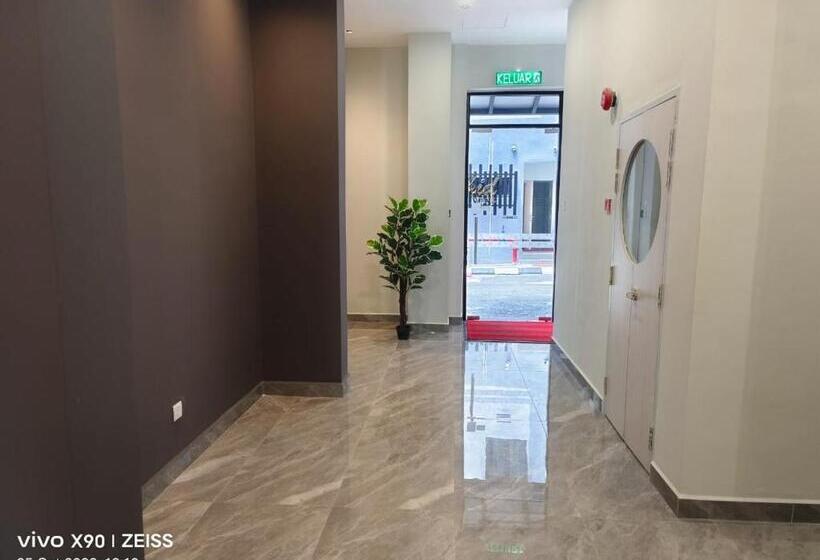 Номер Deluxe Кровать Кинг, Golden View Nilai