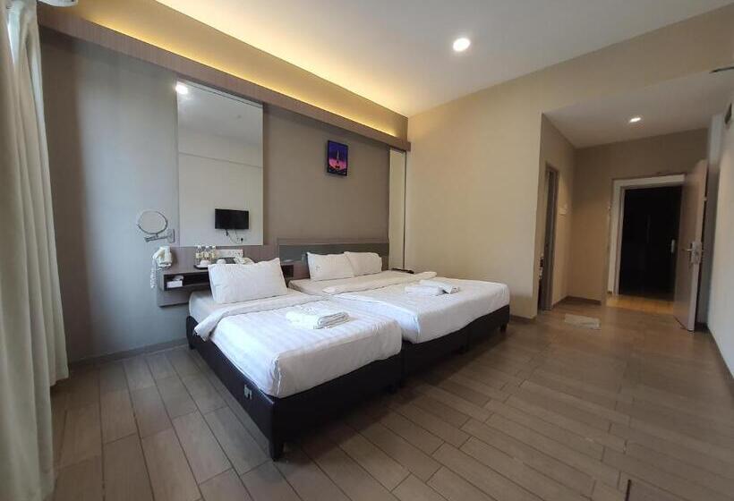 豪华家庭房间, Golden View Nilai