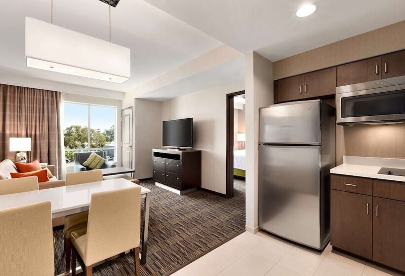 جناح بريميوم, Homewood Suites By Hilton Irvine John Wayne Airport