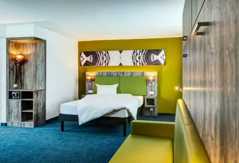 スイート, Ibis Styles Tuebingen