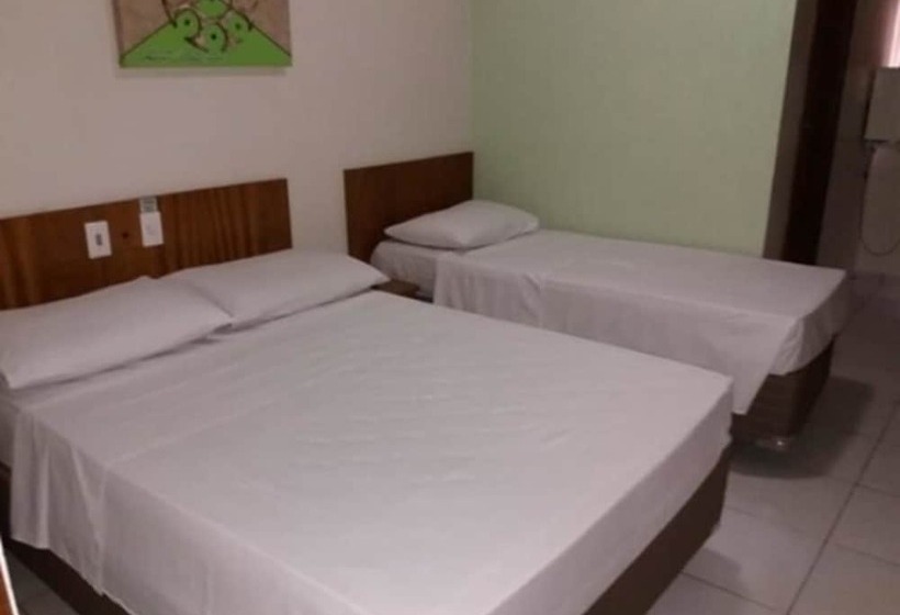 スタンダードトリプルルーム, Ipê