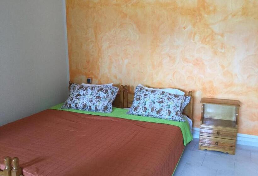 1 Bedroom Apartment Mountain View, Kallithea