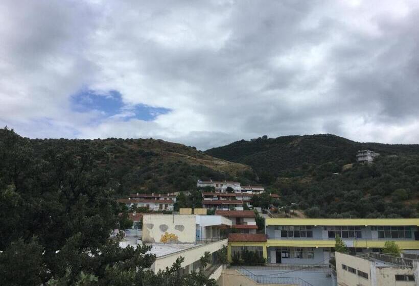 1 Bedroom Apartment Mountain View, Kallithea