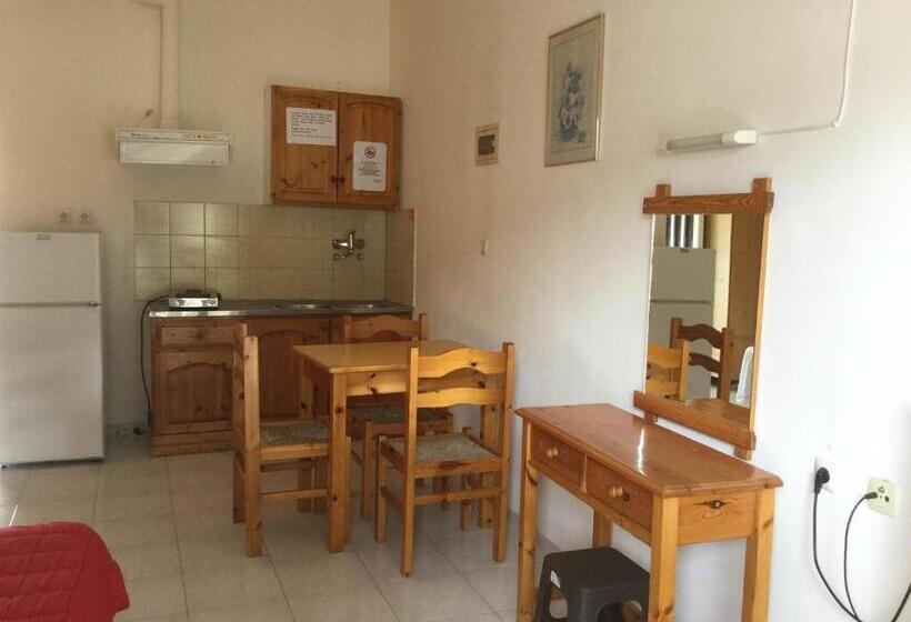 1 Bedroom Apartment Mountain View, Kallithea