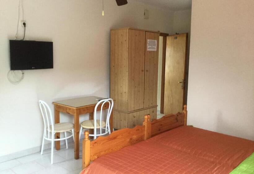 1 Bedroom Penthouse Apartment, Kallithea