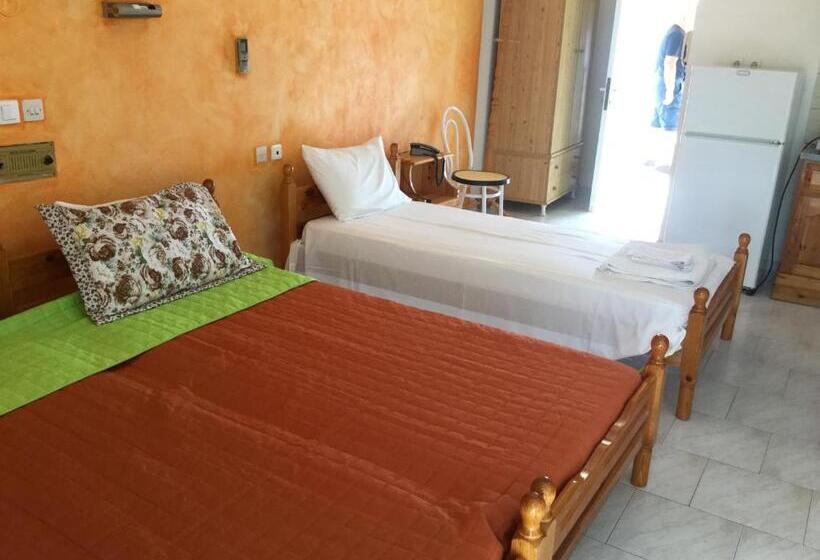 1 Bedroom Apartment Mountain View, Kallithea