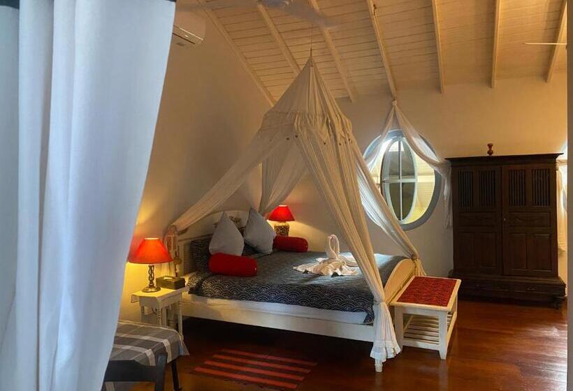 豪华家庭房，配备 1 张特大床, Le Jardin Du Fort   Galle