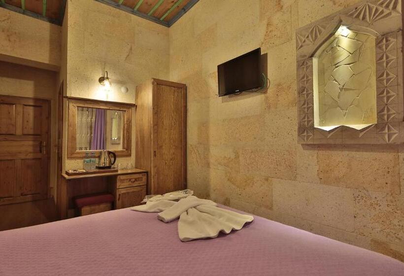 スタンダードルーム, Relic House