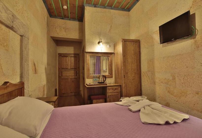 スタンダードルーム, Relic House